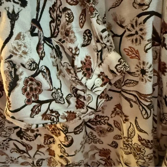 Lucky Brand Size Large Long Sleeve Blouse Floral Paisley Brown - Picture 3 of 4